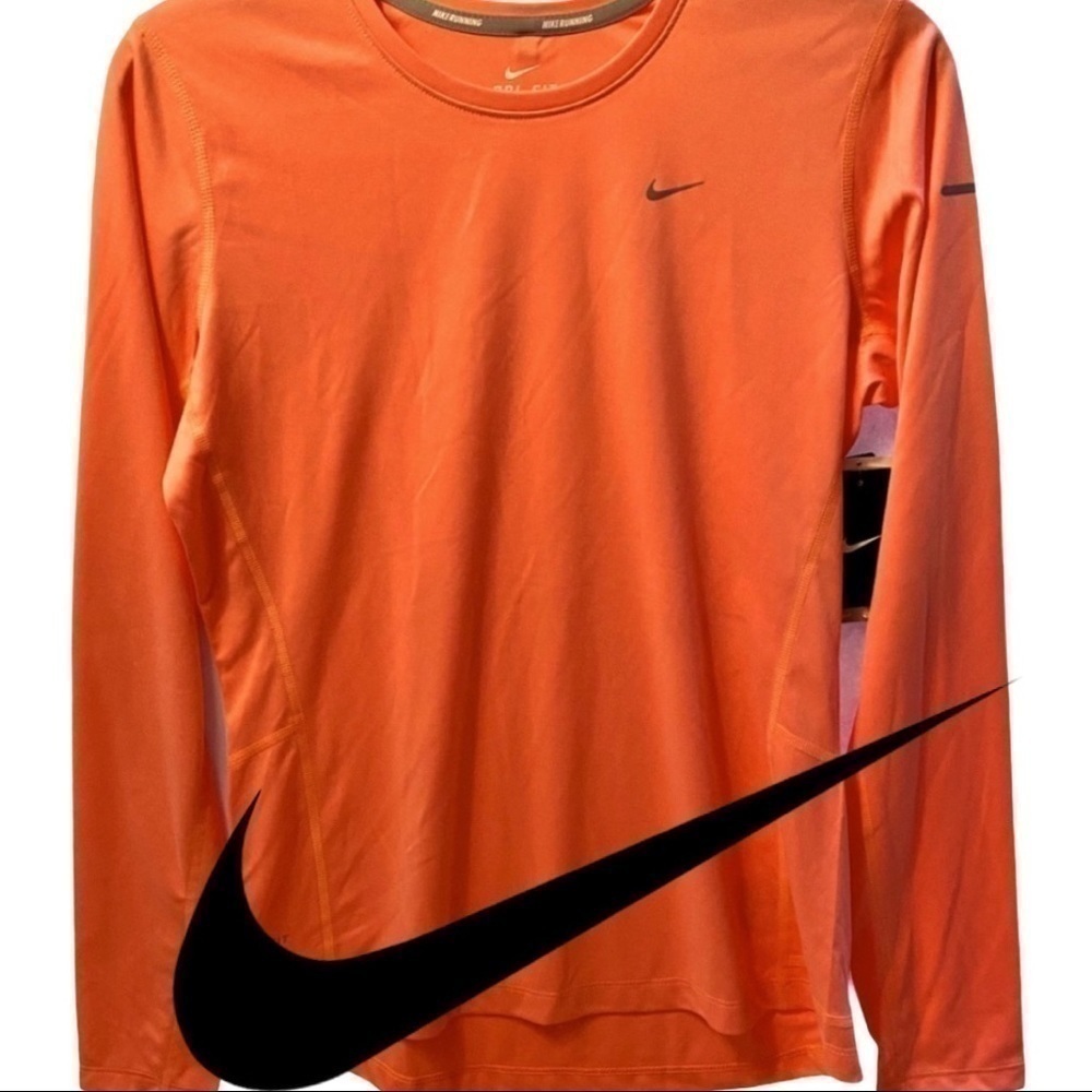 Nike Women's Running NWT Size M Orange LS 🏃‍♀️🍊